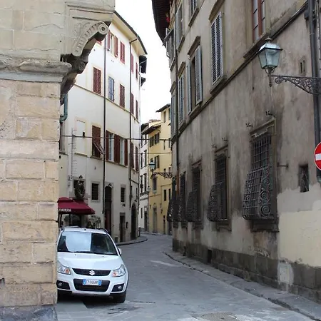 Art Michelangelo Apartman Firenze